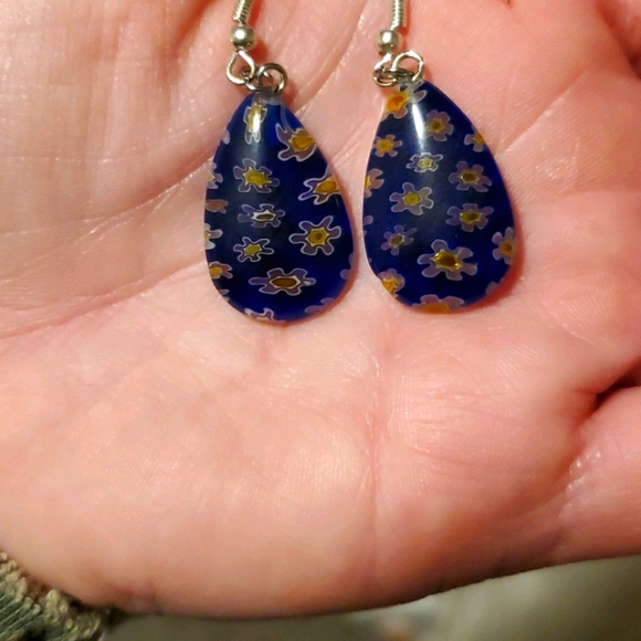 *Sale* New Pear Shaped Blue Millefiori Glass Earrings. - Picture 4 of 9